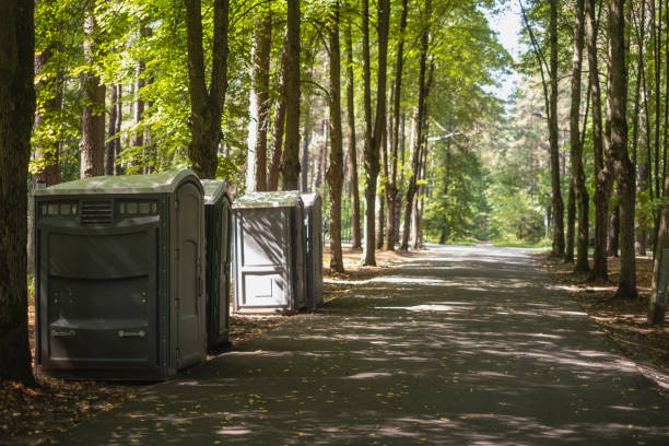 Best Luxury portable toilet rental  in Feather Sound, FL